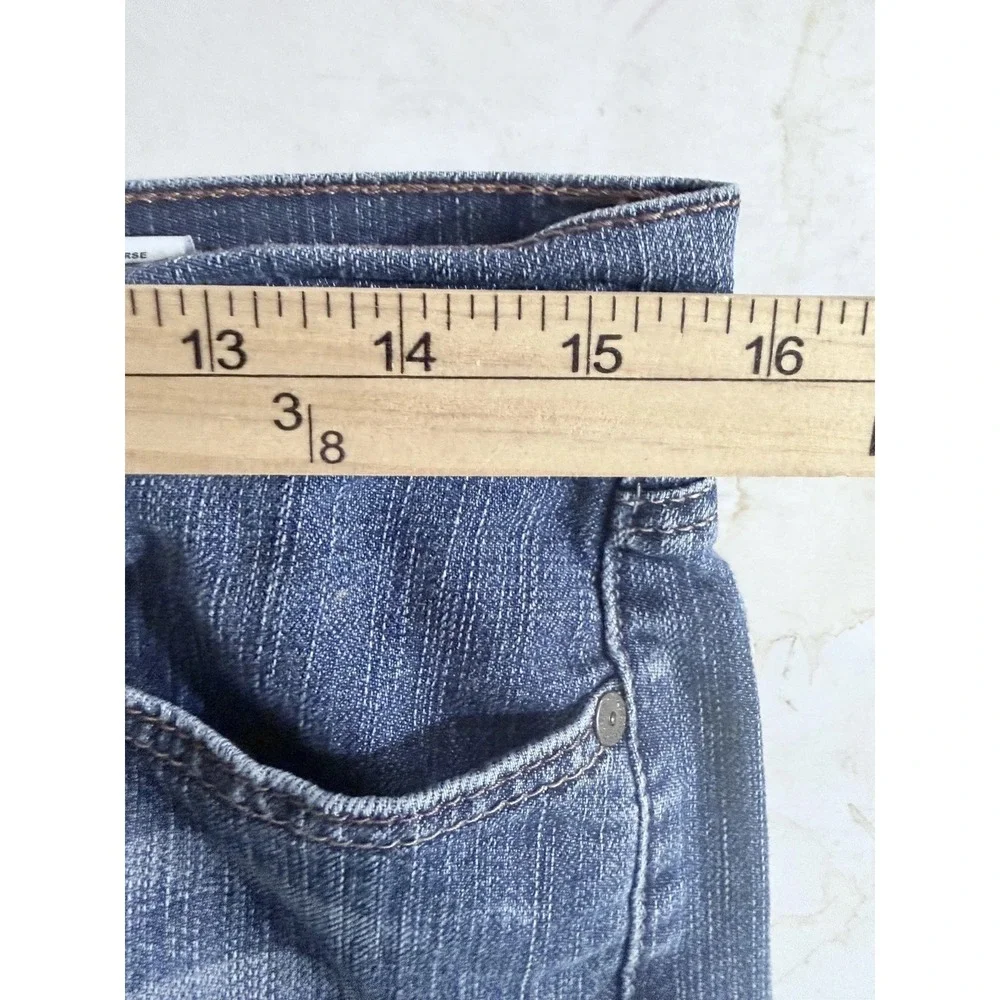 VRockies‎ Rocky Mountain Capri Jeans Size 8 Blue Denim Stretch
